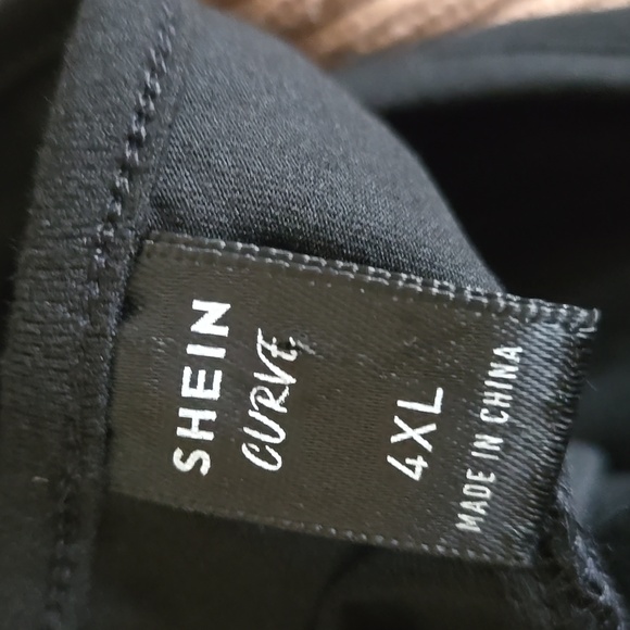 SHEIN Curve Black Low Cut Lace Sleeve Butterfly Bodysuit Plus Size - Picture 7 of 8